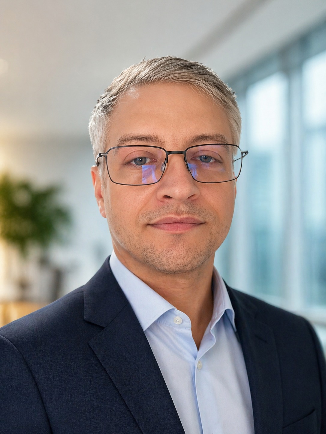 Aaron Vogelsang, Gründer von 99ersstudio
